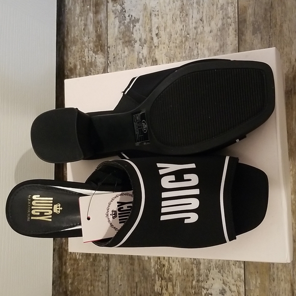 NWT Juicy Couture Girly Black Open Toe Chunky Heel in Black & White Size 11 - Picture 11 of 11
